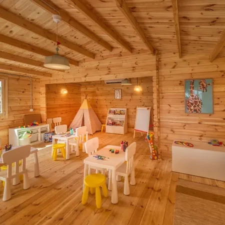 Clube Garden Village Албуфейра