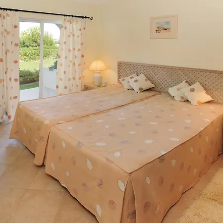 Clube Garden Village Курортний комплекс Албуфейра