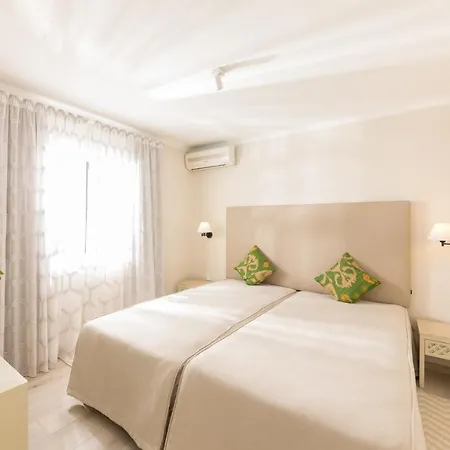 Clube Garden Village 4* 알부페이라