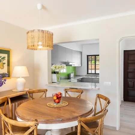 리조트 Clube Garden Village 4*