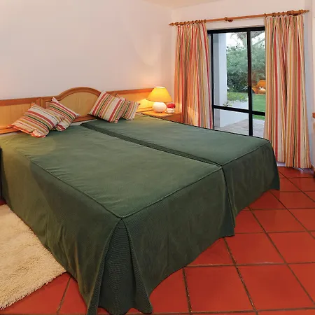 리조트 Clube Garden Village 4*