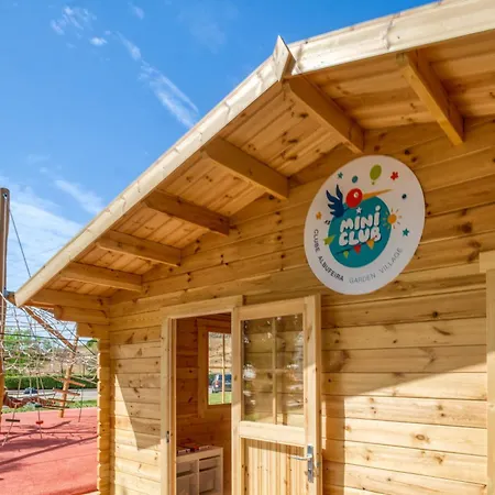 Clube Garden Village