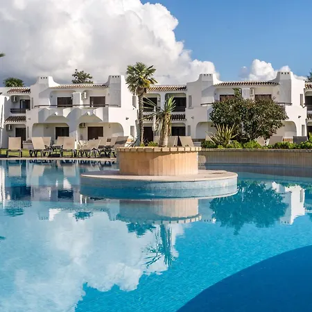 Semesteranläggning (resort) Clube Garden Village