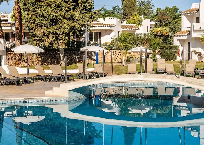 Clube Garden Village 4*