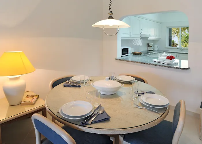 Clube Garden Village リゾート アルブフェイラ