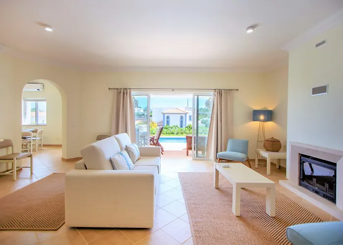 Clube Garden Village 4*