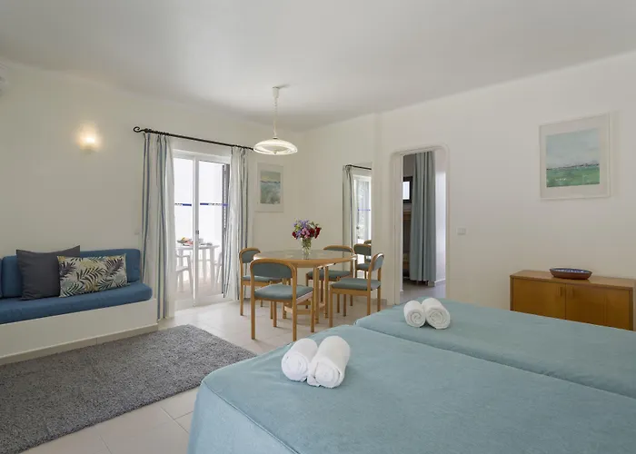 Clube Garden Village 4* アルブフェイラ