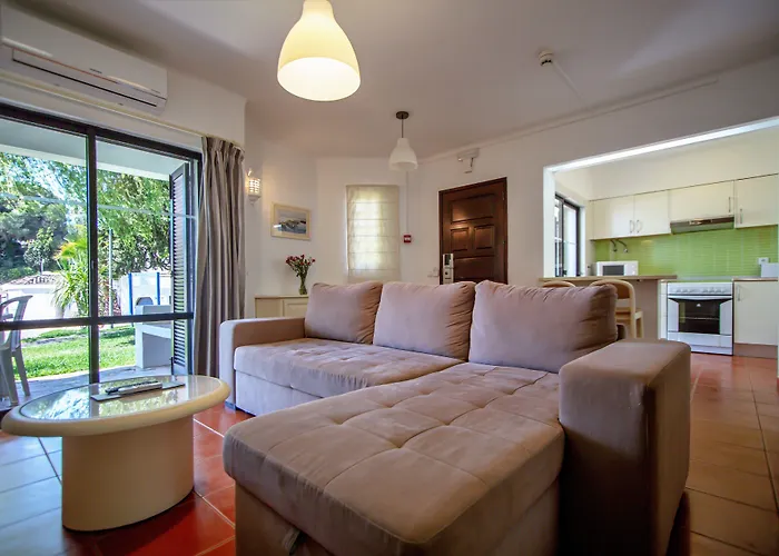 Clube Garden Village 4*