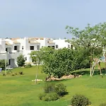 度假村 Clube Garden Village