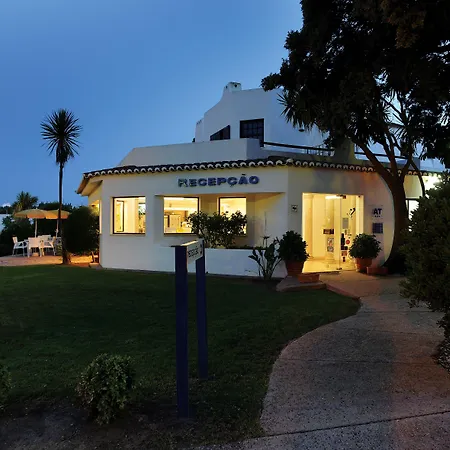 度假村 Clube Garden Village 4*