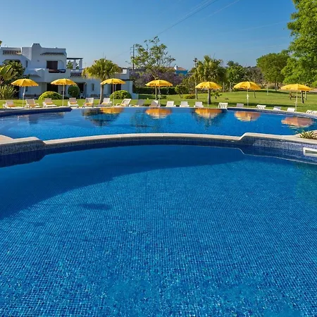 リゾート Clube Garden Village